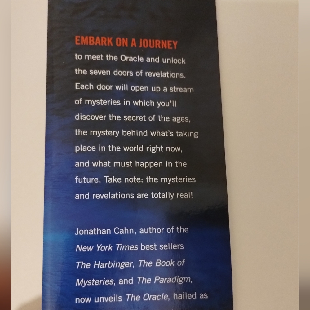 The Oracle Book - Picture 6 of 6